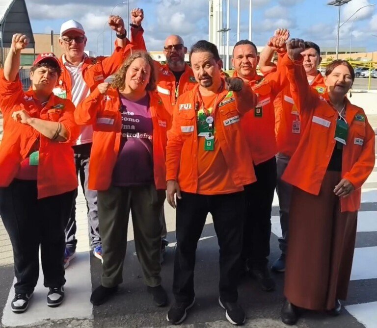 SOLIDARIEDADE À COMPANHEIRA CIBELE