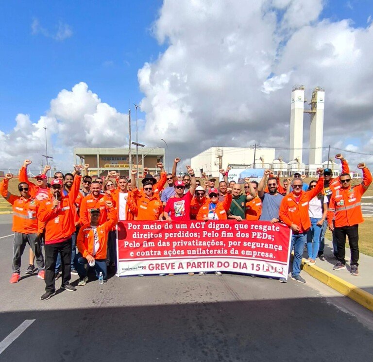 Preparando a Mobilização: Petrobras, cumpra com o acordo de encerramento da greve!
