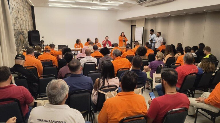FUP e sindicatos petroleiros abordam importância dos trabalhadores no setor privado