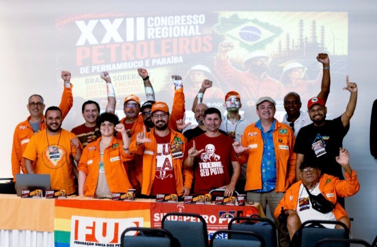 Comemorando 37 anos, Sindipetro PE/PB realiza XXII Congresso Regional