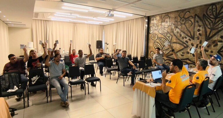 Trabalhadores da Copergás debatem pauta do Acordo Coletivo durante 5º Congresso da categoria