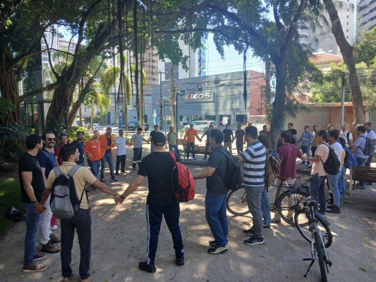 Trabalhadores da Copergás fazem importante reunião que marca a entrega da pauta de reivindicações do Acordo Coletivo